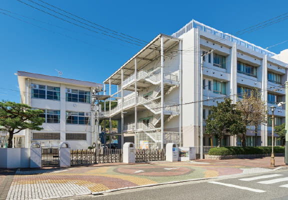 呉市立呉中央小学校／呉市立呉中央中学校